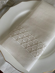Wicker Weave Design Off-White Napkin and Placemat Set