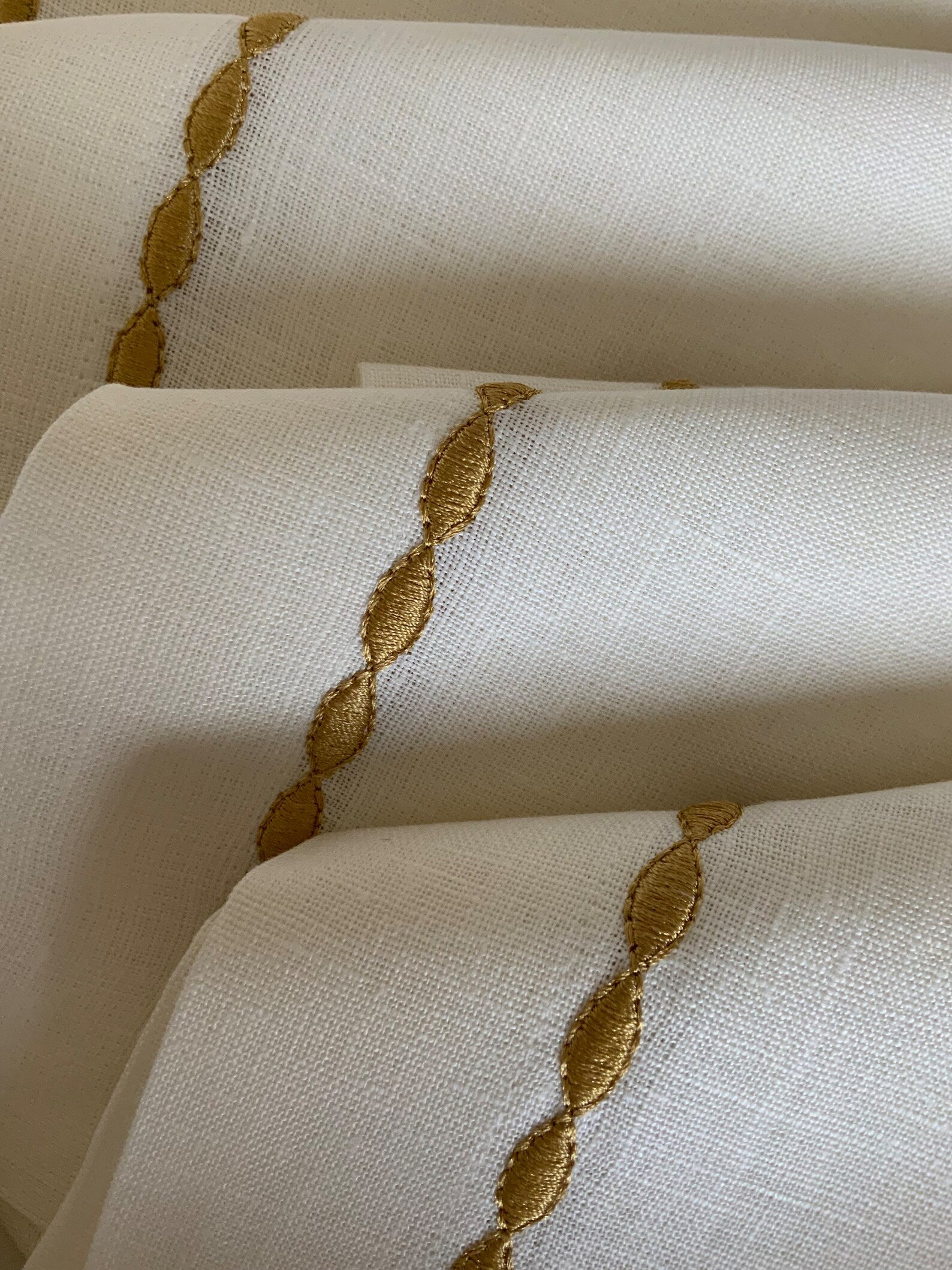 Gold Chain Linen Napkin Set